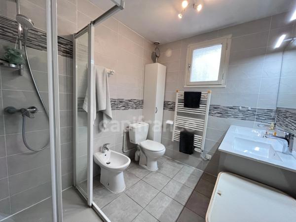 Pavillon familial sur sous sol total - 4 chambres - sur 626m2 de terrain - CHATILLON COLIGNY (45)