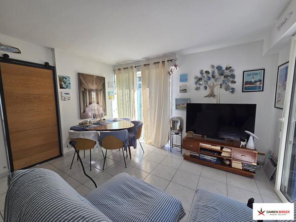 La Ville en Bois - Appartement T2 de standing. La rochelle