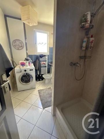 Appartement à vendre  2 pièces - 46,42 m2 LE VAL - 83