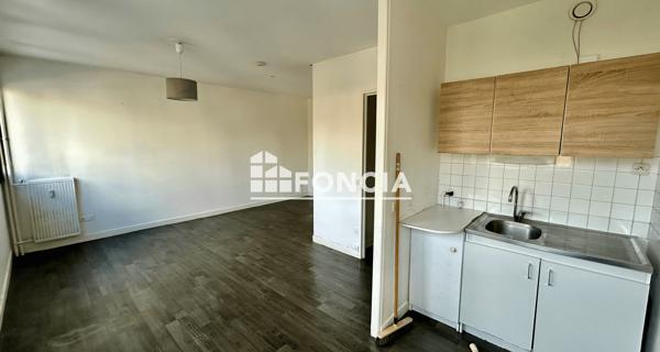 Location Studio 24.04 m² - Clermont-ferrand 63000