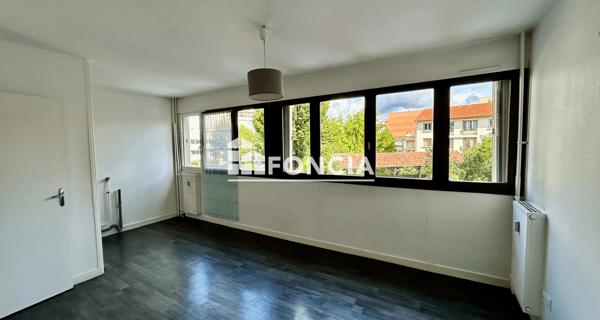 Location Studio 24.04 m² - Clermont-ferrand 63000