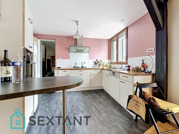 Maison entiérement rénovée 125 m2 4 chambres