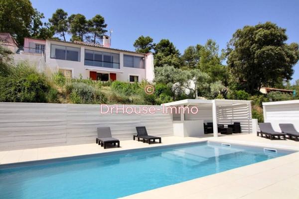 Maison à vendre 9 pièces de 227 m²