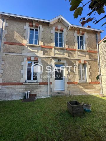 Maison,3 vastes chambres, dépendance, jardin clos