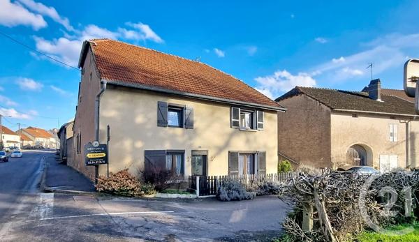 Maison à vendre  6 pièces - 162 m2 COMBEAUFONTAINE - 70