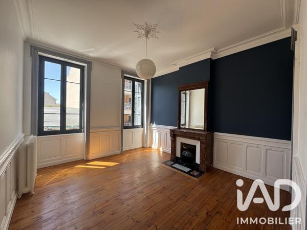 Immeuble à vendre 233 m² Feurs