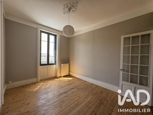 Immeuble à vendre 233 m² Feurs