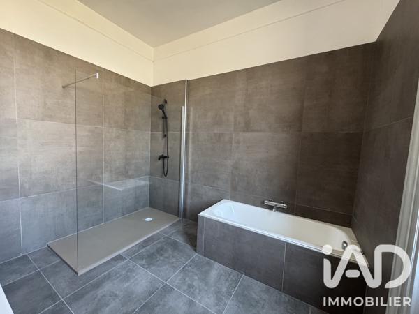 Immeuble à vendre 233 m² Feurs