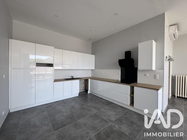 Immeuble à vendre 233 m² Feurs