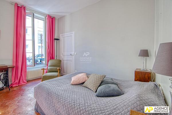 Versailles Notre-Dame Parc Appartement "esprit maison" 5 pièces 94.24 m² carrez €795 000 ** - Référence 25794