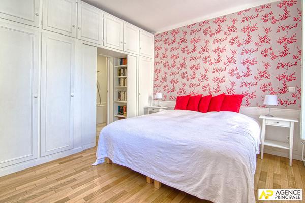 Versailles Notre-Dame Parc Appartement "esprit maison" 5 pièces 94.24 m² carrez €795 000 ** - Référence 25794