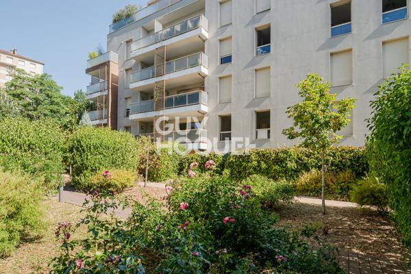 T3 avec balcon - Cuire proche Croix rousse