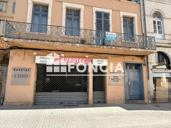 Location Local commercial 3 pièces 366.74 m² - 13 PLACE FRANKLIN ROOSEVELT Montauban 82000