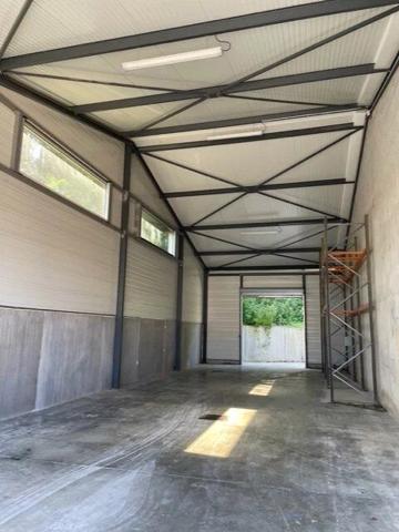 Location Local commercial 1 pièces 145 m2 à Bourgoin-Jallieu