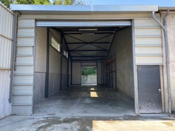 Location Local commercial 1 pièces 145 m2 à Bourgoin-Jallieu