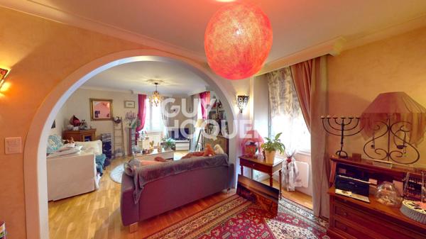 A VENDRE - Immeuble de rapport à CREST 26400
