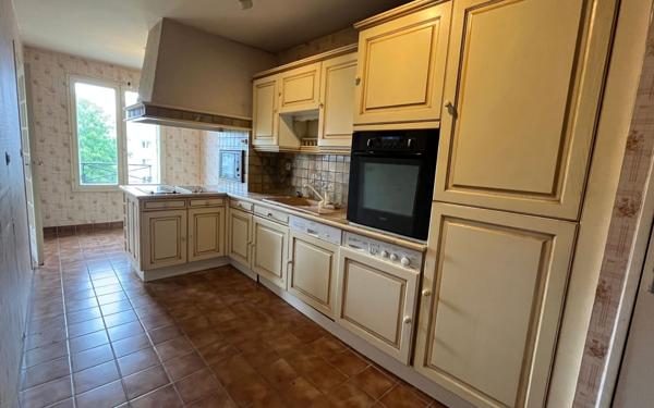 Appartement à vendre    4 pièces •  Le Plessis-Trévise