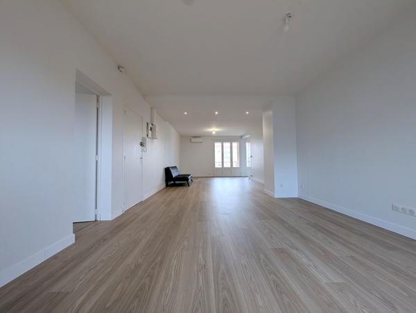 COLOMIERS Quartier Val D'Aran T4 avec deux loggias.