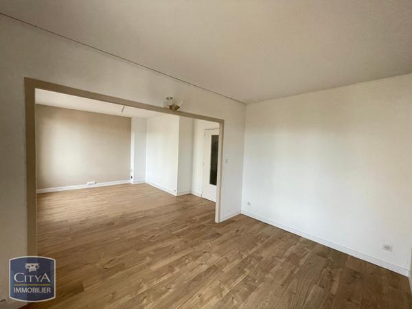 Appartement à louer 4 pièces 61.87m²