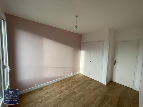 Appartement à louer 4 pièces 61.87m²