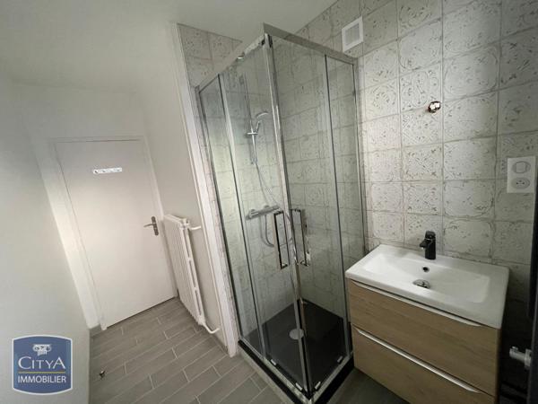 Appartement à louer 4 pièces 61.87m²