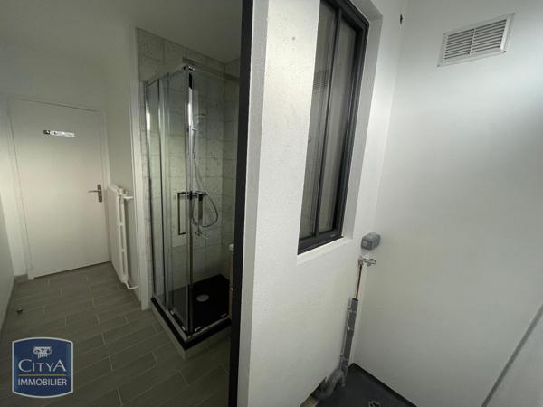 Appartement à louer 4 pièces 61.87m²