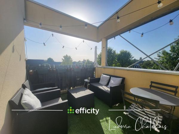 Appartement
         3 pièces
        - 64 m² 208 000 € *