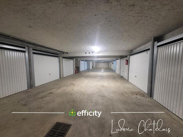 Appartement
         3 pièces
        - 64 m² 208 000 € *