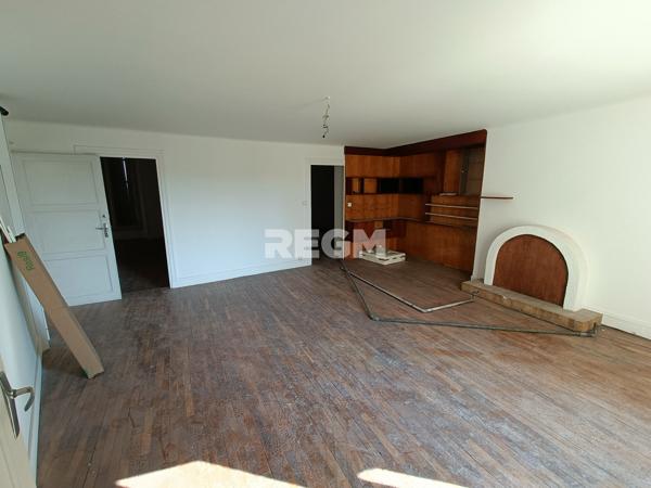 Périgueux (24000) Hypercentre Périgueux – T3 de charme avec terrasse plein sud, rare à la location !