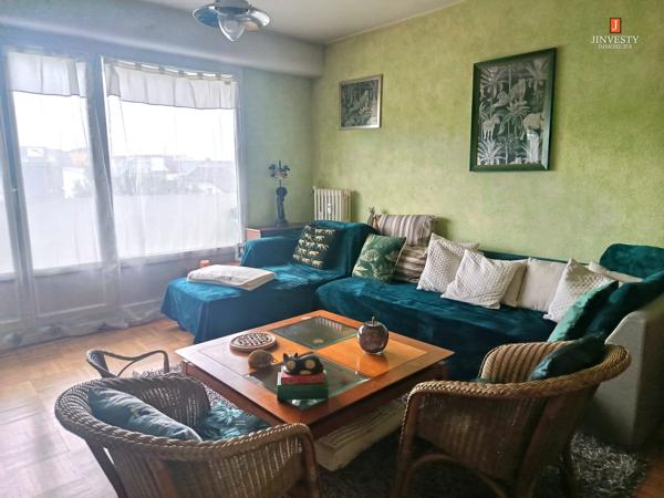 APPARTEMENT SPACIEUX AVEC BALCON, GARAGE ET CAVE