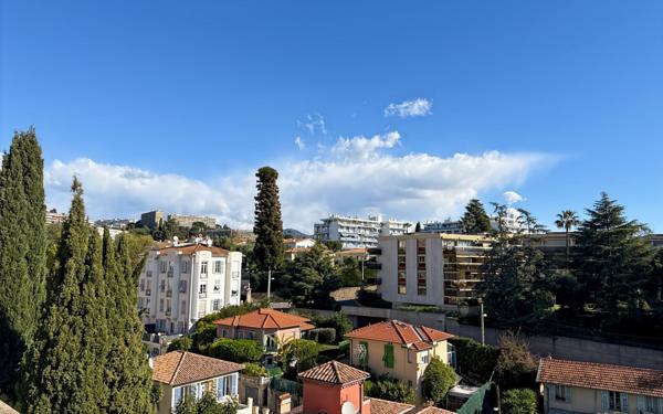 Appartement à vendre    4 pièces • 92,34 m2 Nice