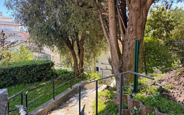 Appartement à vendre    4 pièces • 92,34 m2 Nice