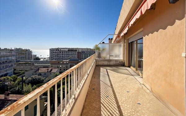 Appartement à vendre    4 pièces • 92,34 m2 Nice