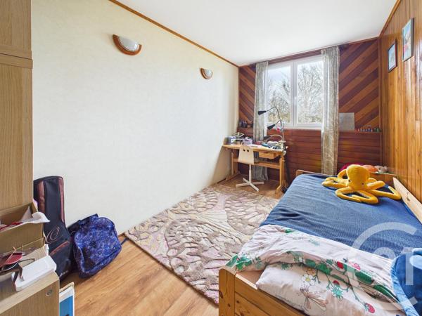 Appartement F3 à vendre  3 pièces - 61,60 m2 STE GENEVIEVE DES BOIS - 91