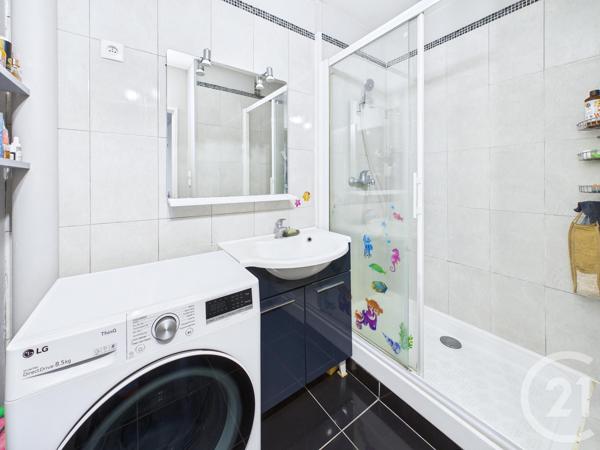 Appartement F3 à vendre  3 pièces - 61,60 m2 STE GENEVIEVE DES BOIS - 91