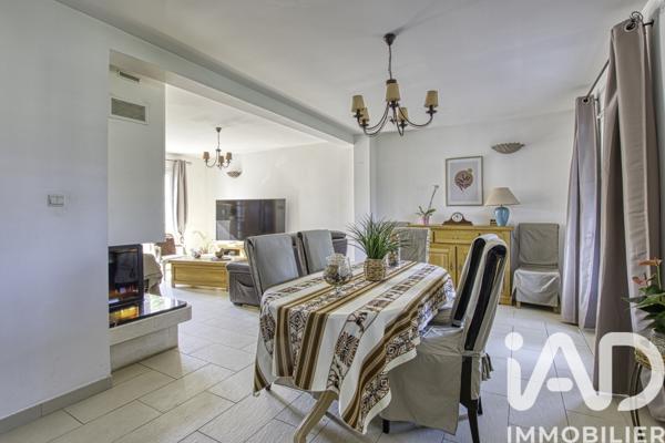 Maison à vendre 7 pièces 160 m² Estrées-Saint-Denis