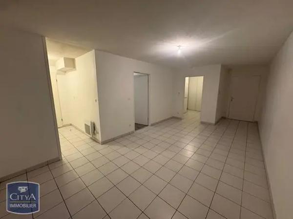 Appartement à louer 2 pièces 52.95m²