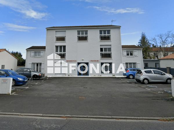 Location Studio meublé 26 m² - 18 AVENUE PASTEUR Niort 79000
