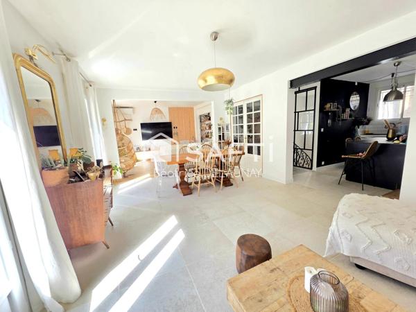 MAISON D'ENVIRON 146M² A 200M DE LA MER