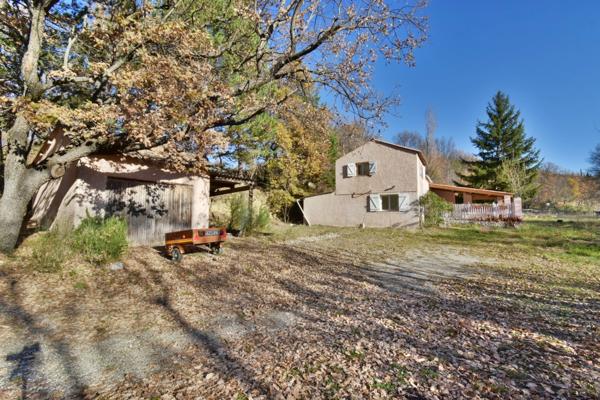 Maison à la campagne