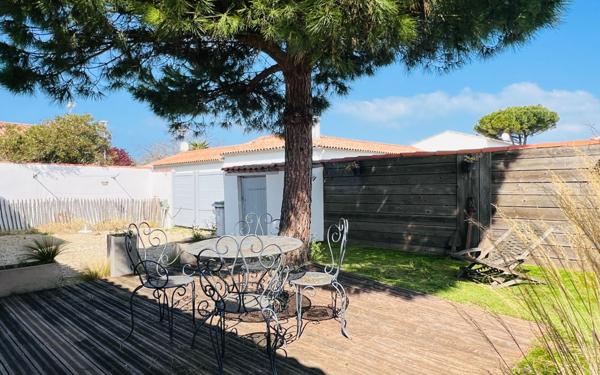 Maison à vendre    5 pièces •  Saint-Martin-de-Ré