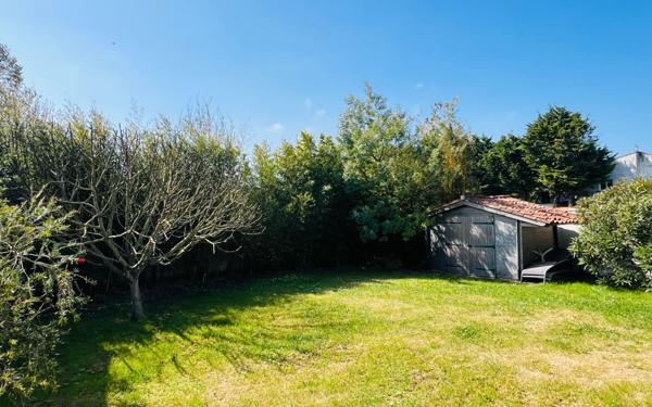 Maison à vendre    5 pièces •  Saint-Martin-de-Ré