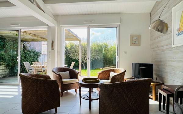 Maison à vendre    5 pièces •  Saint-Martin-de-Ré