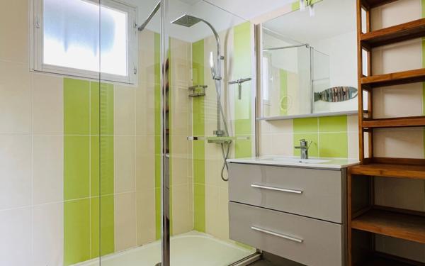 Maison à vendre    5 pièces •  Saint-Martin-de-Ré