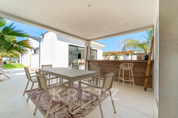 Villa contemporaine en bord de mer