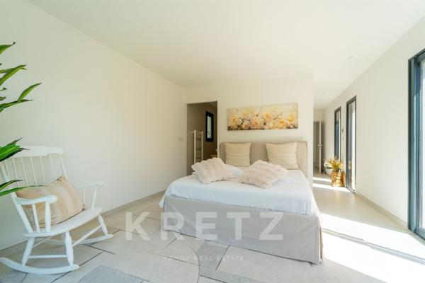 Villa contemporaine en bord de mer
