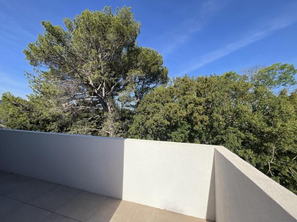 T3 neuf, dernier étage avec terrasse d’angle et vue dégagée