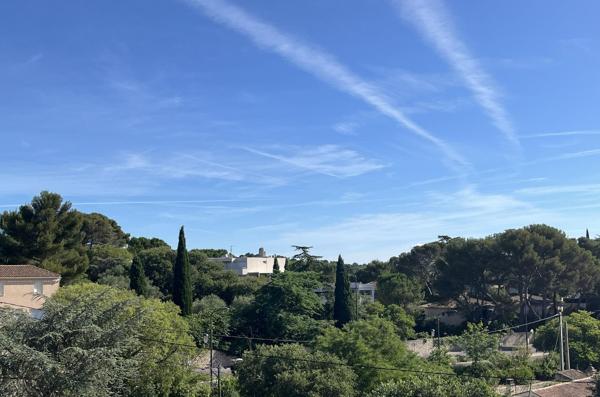 T3 neuf, dernier étage avec terrasse d’angle et vue dégagée