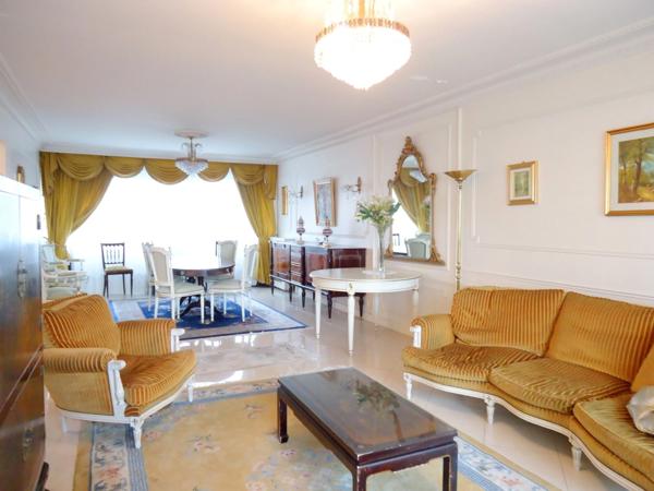 Sarcelles - Bd Henri Poincaré - Appartement 5 pièces / 3 chambres - 112 m2 - 180 000 € FAI