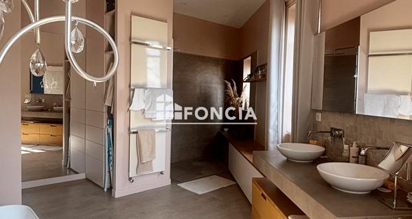 À vendre Maison 7 pièces 190 m² - Sainte-foy-lès-lyon 69110